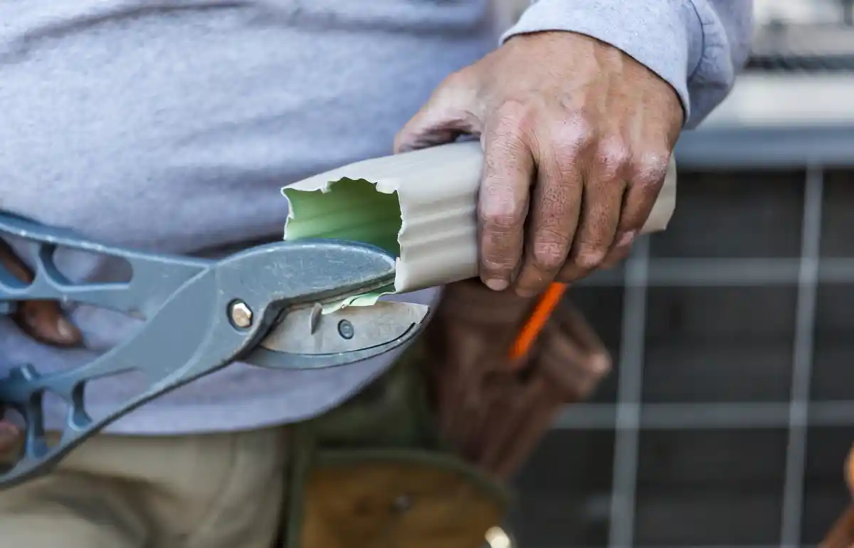 How do you repair guttering?